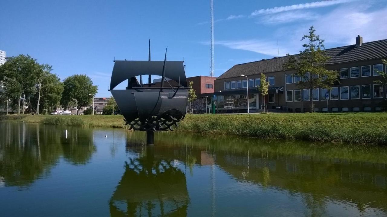 Het Zeeuws Verblijf Acomodação com café da manhã Terneuzen Exterior foto